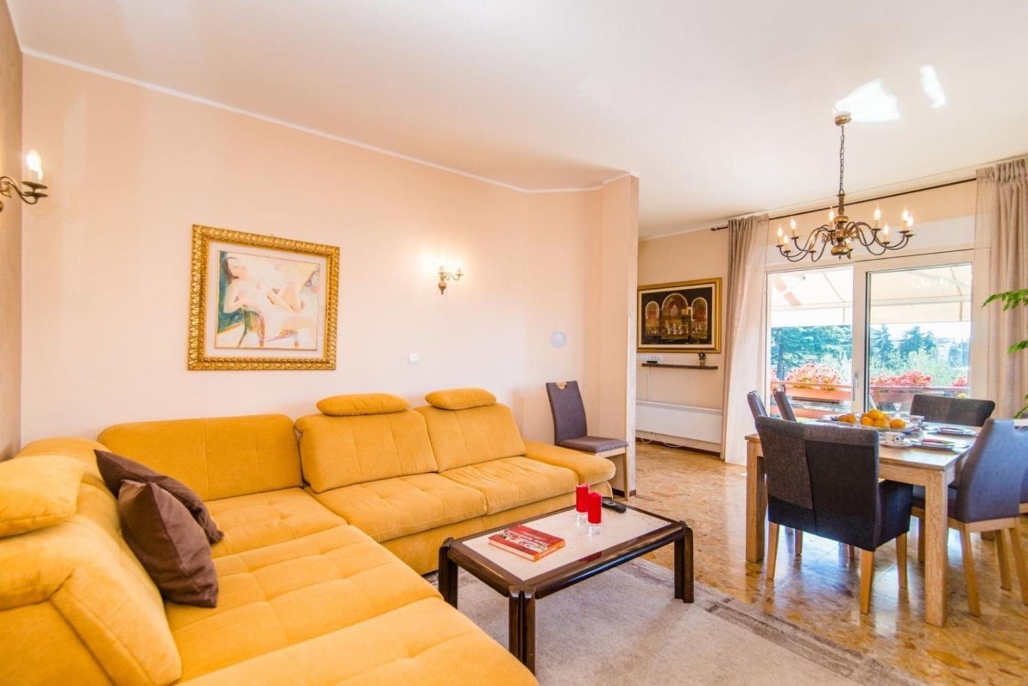 Villa Amalija - Apartment Amy Μεντουλίν Εξωτερικό φωτογραφία
